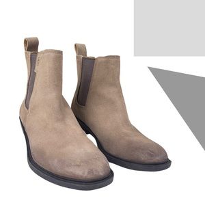 UGG Boots High Top Size 8